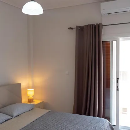 Whitehouse Apartamento Loutráki
